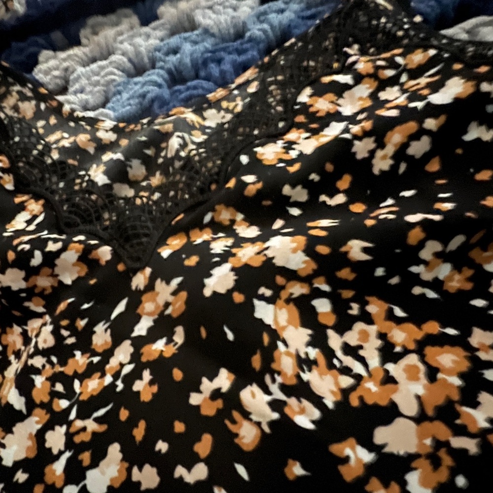 Source Unknown Black and Orange Floral Chemise